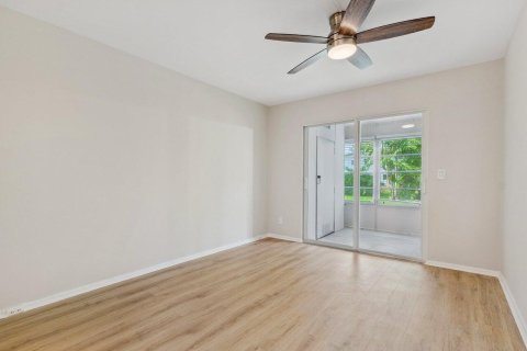 Condominio en venta en Deerfield Beach, Florida, 2 dormitorios, 92.9 m2 № 1159906 - foto 10