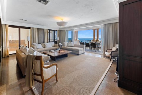 Condo in Miami Beach, Florida, 3 bedrooms  № 1348303 - photo 15