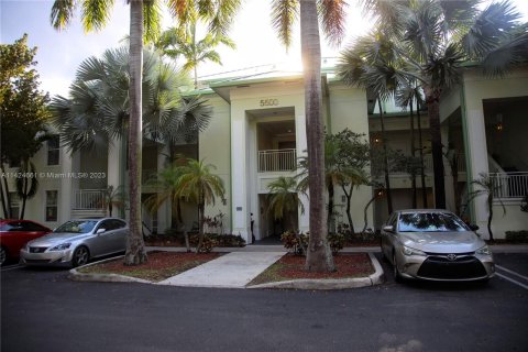 Copropriété à vendre à Doral, Floride: 3 chambres, 192.31 m2 № 640479 - photo 26
