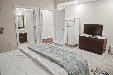 Condominio en venta en Doral, Florida, 3 dormitorios, 192.31 m2 № 640479 - foto 14