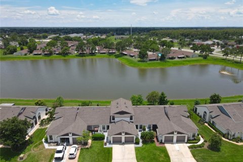 Adosado en venta en Kissimmee, Florida, 3 dormitorios, 136.66 m2 № 1299296 - foto 2