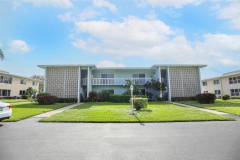 Condominio en venta en Boynton Beach, Florida, 2 dormitorios, 102.56 m2 № 953901 - foto 1