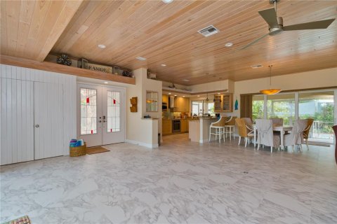 Villa ou maison à louer à Englewood, Floride: 4 chambres, 188.22 m2 № 251617 - photo 12