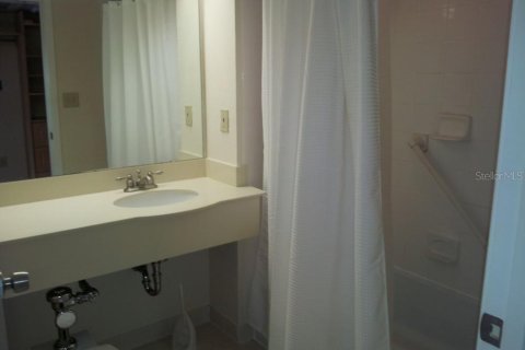 Condo in Orlando, Florida, 1 bedroom  № 1405693 - photo 13