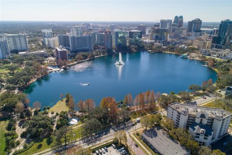 Condo in Orlando, Florida, 1 bedroom  № 1405693 - photo 20