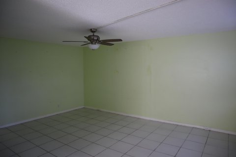 Купить кондоминиум в Бока-Ратон, Флорида 2 спальни, 78.04м2, № 919742 - фото 11