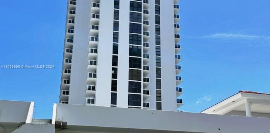 Condominio en Aventura, Florida, 2 dormitorios  № 1320634