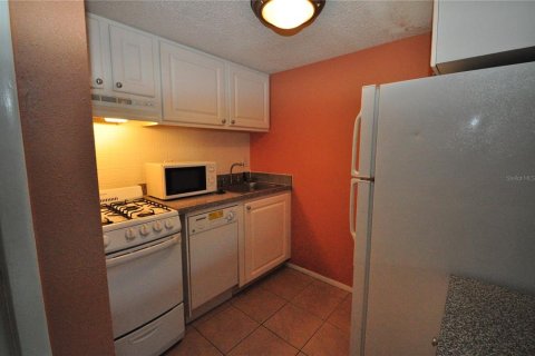 Condominio en venta en Altamonte Springs, Florida, 1 dormitorio, 46.08 m2 № 1393965 - foto 2