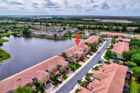 Touwnhouse à vendre à Doral, Floride: 3 chambres, 193.24 m2 № 1081292 - photo 20