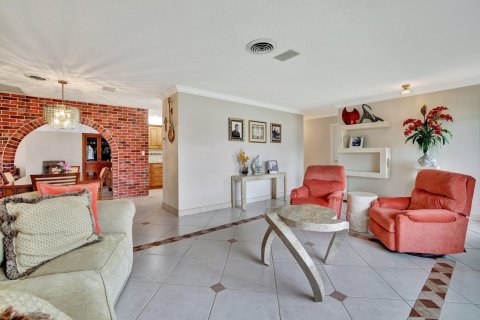 Villa ou maison à vendre à Dania Beach, Floride: 3 chambres, 223.43 m2 № 1118079 - photo 17