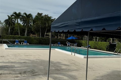 Condominio en venta en Weston, Florida, 2 dormitorios, 114.73 m2 № 1229990 - foto 17