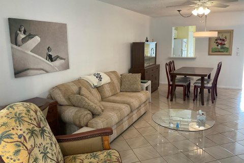 House in Delray Beach, Florida 2 bedrooms, 106.65 sq.m. № 837658 - photo 24