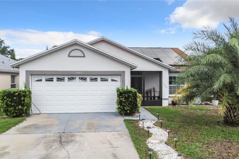 House in Kissimmee, Florida 4 bedrooms, 140.47 sq.m. № 1359473 - photo 2