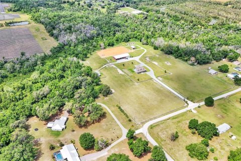 Terreno en venta en Mulberry, Florida № 1359111 - foto 2