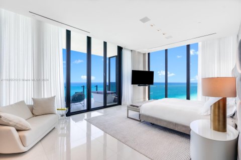 Condo in Sunny Isles Beach, Florida, 3 bedrooms  № 1305306 - photo 22