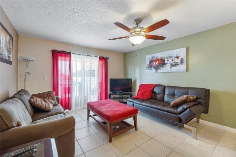 Copropriété à vendre à Pompano Beach, Floride: 1 chambre, 62.24 m2 № 1009636 - photo 14