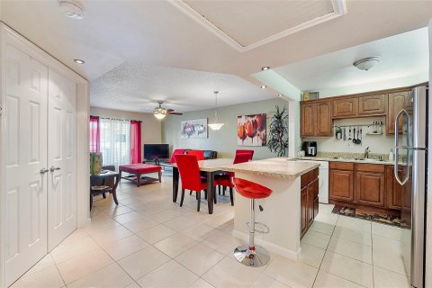 Condominio en venta en Pompano Beach, Florida, 1 dormitorio, 62.24 m2 № 1009636 - foto 20