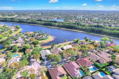 Villa ou maison à vendre à Weston, Floride: 4 chambres, 220.18 m2 № 1138387 - photo 9