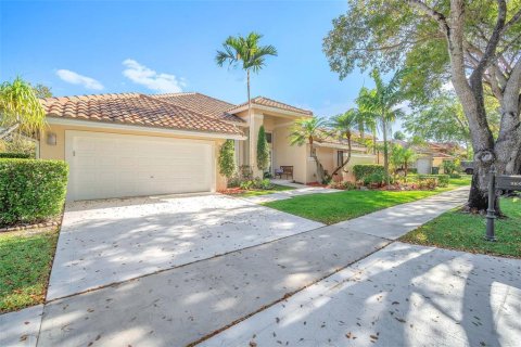 Villa ou maison à vendre à Weston, Floride: 4 chambres, 220.18 m2 № 1138387 - photo 16