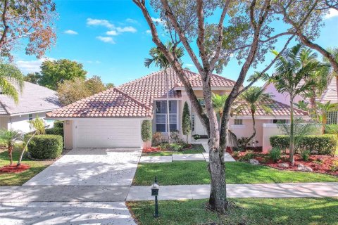 Villa ou maison à vendre à Weston, Floride: 4 chambres, 220.18 m2 № 1138387 - photo 2