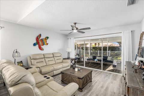 Casa en venta en Palm City, Florida, 2 dormitorios, 156.08 m2 № 1154661 - foto 26