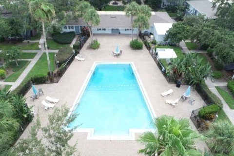 Condo in Orlando, Florida, 1 bedroom  № 1300144 - photo 17