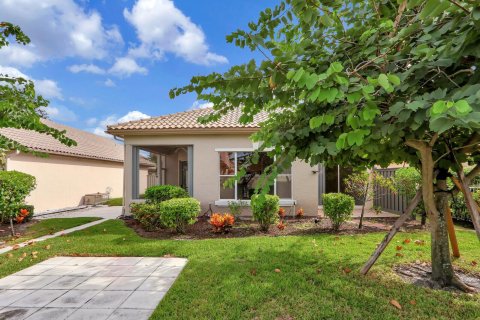 Villa ou maison à vendre à Palm Beach Gardens, Floride: 3 chambres, 207.45 m2 № 805235 - photo 14