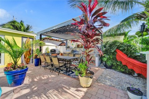 Casa en venta en Pompano Beach, Florida, 3 dormitorios, 145.48 m2 № 1079966 - foto 10