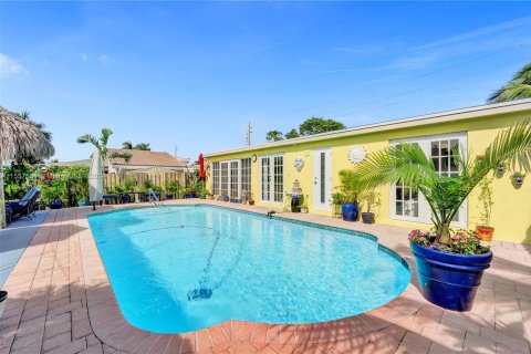 Casa en venta en Pompano Beach, Florida, 3 dormitorios, 145.48 m2 № 1079966 - foto 17