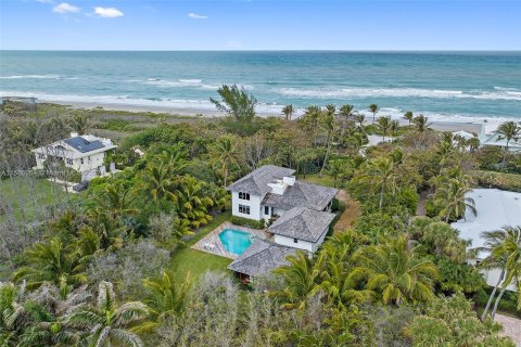 Casa en venta en Hobe Sound, Florida, 3 dormitorios, 251.58 m2 № 1080004 - foto 1