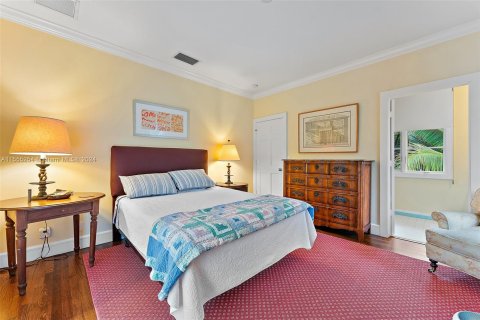 Купить виллу или дом в Хоб-Саунд, Флорида 7 комнат, 251.58м2, № 1080004 - фото 15