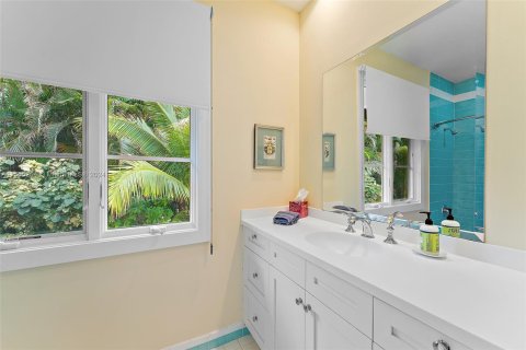 Casa en venta en Hobe Sound, Florida, 3 dormitorios, 251.58 m2 № 1080004 - foto 18