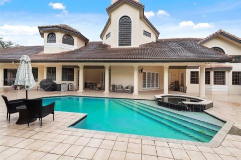 Casa en venta en Coral Springs, Florida, 6 dormitorios, 608.32 m2 № 1079965 - foto 4