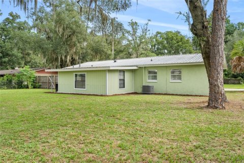 House in Gainesville, Florida 4 bedrooms, 133.04 sq.m. № 1344259 - photo 23