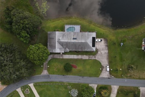 Villa ou maison à vendre à New Port Richey, Floride: 4 chambres, 335.47 m2 № 1344291 - photo 7