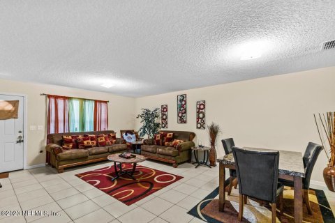 Villa ou maison à vendre à Jacksonville, Floride: 4 chambres, 149.94 m2 № 771394 - photo 6