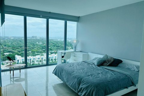 Condominio en venta en Miami, Florida, 2 dormitorios, 109.07 m2 № 1384498 - foto 15