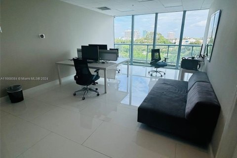 Condominio en venta en Miami, Florida, 2 dormitorios, 109.07 m2 № 1384498 - foto 5