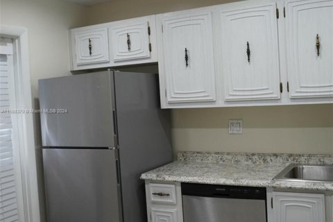 Condo in Davie, Florida, 2 bedrooms  № 1384410 - photo 9