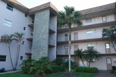 Copropriété à vendre à Davie, Floride: 2 chambres, 88.16 m2 № 1384410 - photo 1