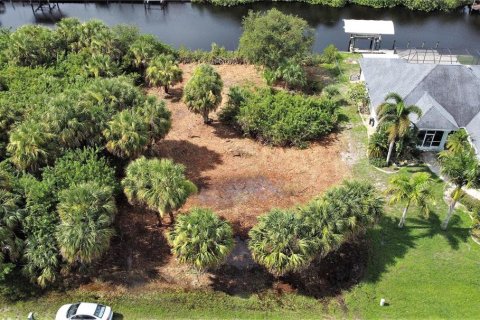 Terreno en venta en Port Charlotte, Florida № 251611 - foto 3