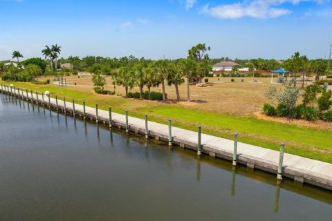 Terreno en venta en Port Charlotte, Florida № 251612 - foto 18