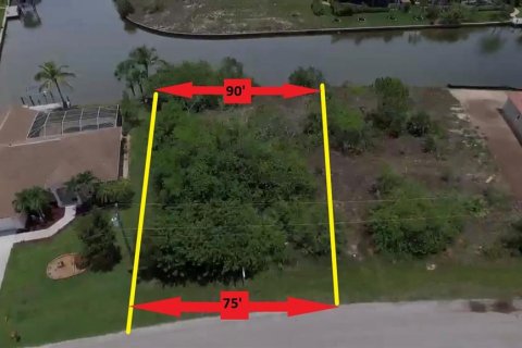 Terreno en venta en Port Charlotte, Florida № 251612 - foto 3