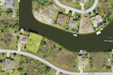 Terreno en venta en Port Charlotte, Florida № 251612 - foto 1