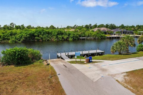 Terreno en venta en Port Charlotte, Florida № 251612 - foto 25