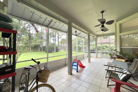 House in Jacksonville, Florida 4 bedrooms, 212.28 sq.m. № 872883 - photo 24