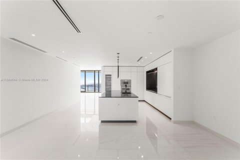 Condominio en venta en Miami, Florida, 5 dormitorios, 397.9 m2 № 1423965 - foto 26