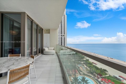 Condo in Sunny Isles Beach, Florida, 4 bedrooms  № 1096066 - photo 18