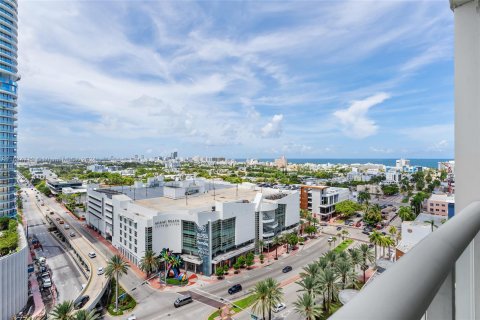 Copropriété à vendre à Miami Beach, Floride: 2 chambres, 134.89 m2 № 1295149 - photo 19