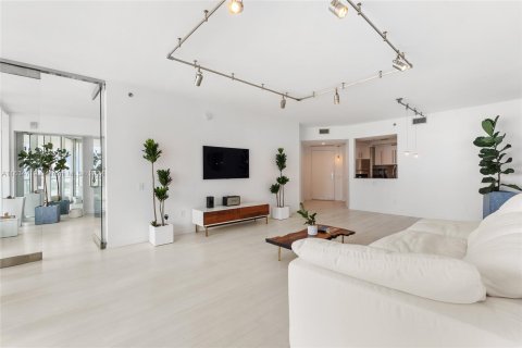 Copropriété à vendre à Miami Beach, Floride: 2 chambres, 134.89 m2 № 1295149 - photo 14